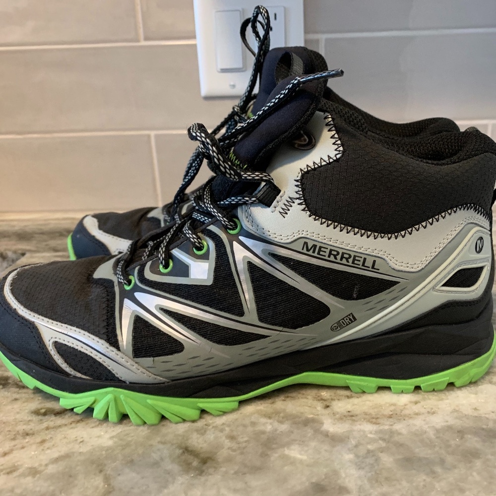 Merrell Gore-tex hiking Capra Bolt Mid Men's SZ10